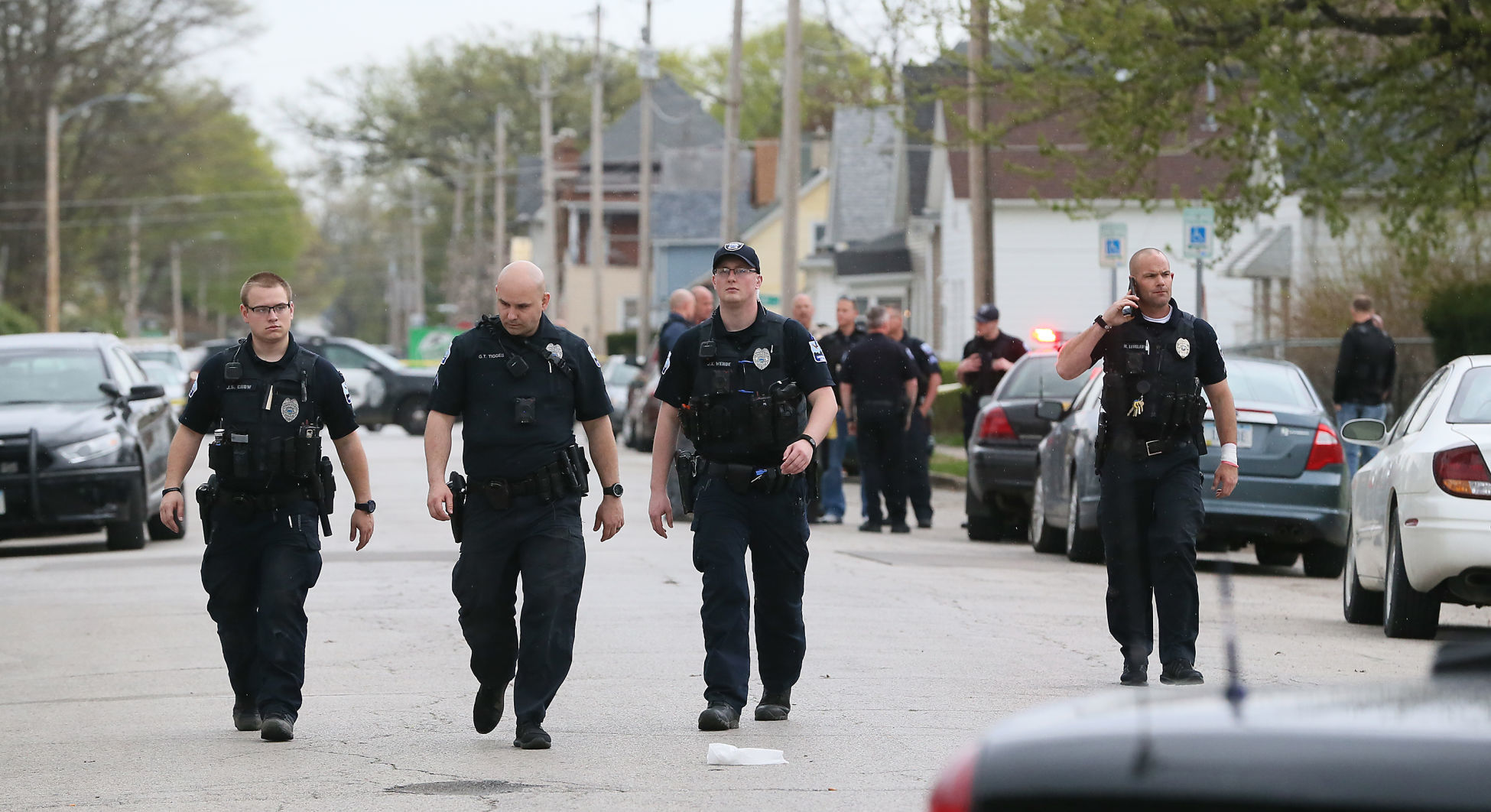 042519-qct-officer-shot-019